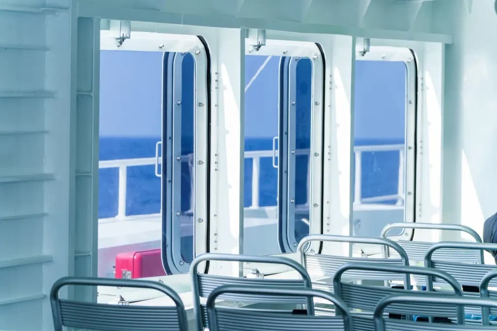 70-300mm F/4.5-6.3 Di III RXD — 2