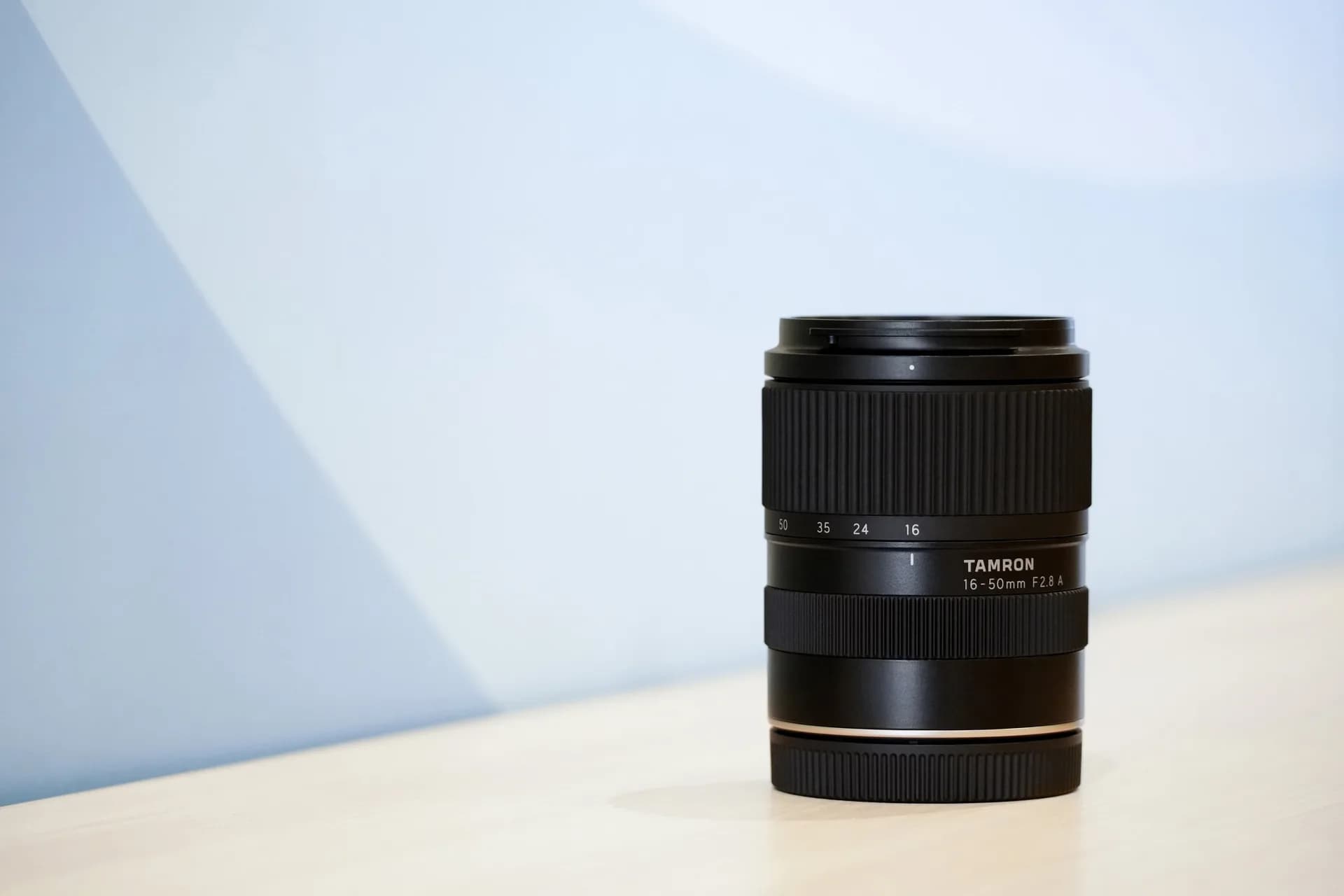 TAMRON 16-50mm F2.8 A (B091) – az objektív „Toned Profile Next” dizájnja